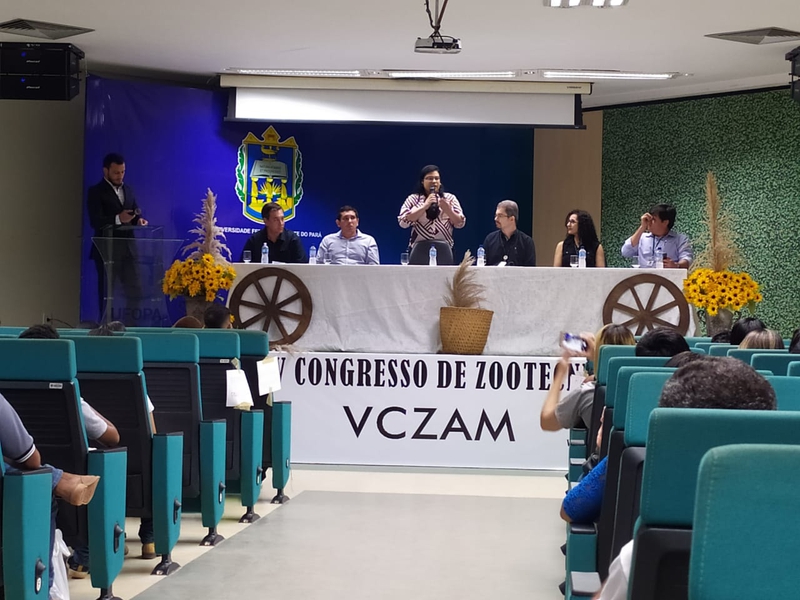 O V Congresso de Zootecnia da Amazônia teve como sede a Universidade Federal do Oeste do Pará (Ufopa), em Santarém-PA. Sob a organização do Curso Zootecnia, ligado ao Instituto de Biodiversidade e Florestas (Ibef), o evento foi realizado no período de 30 de outubro a 01 de novembro